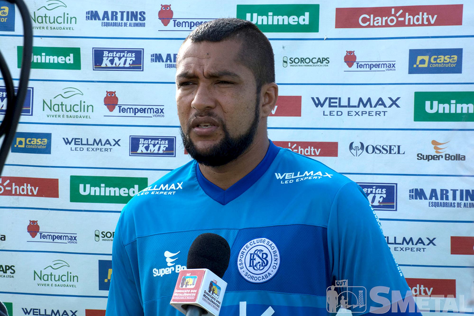 Técnico e goleiro explicam o bom desempenho do São Bento na A1