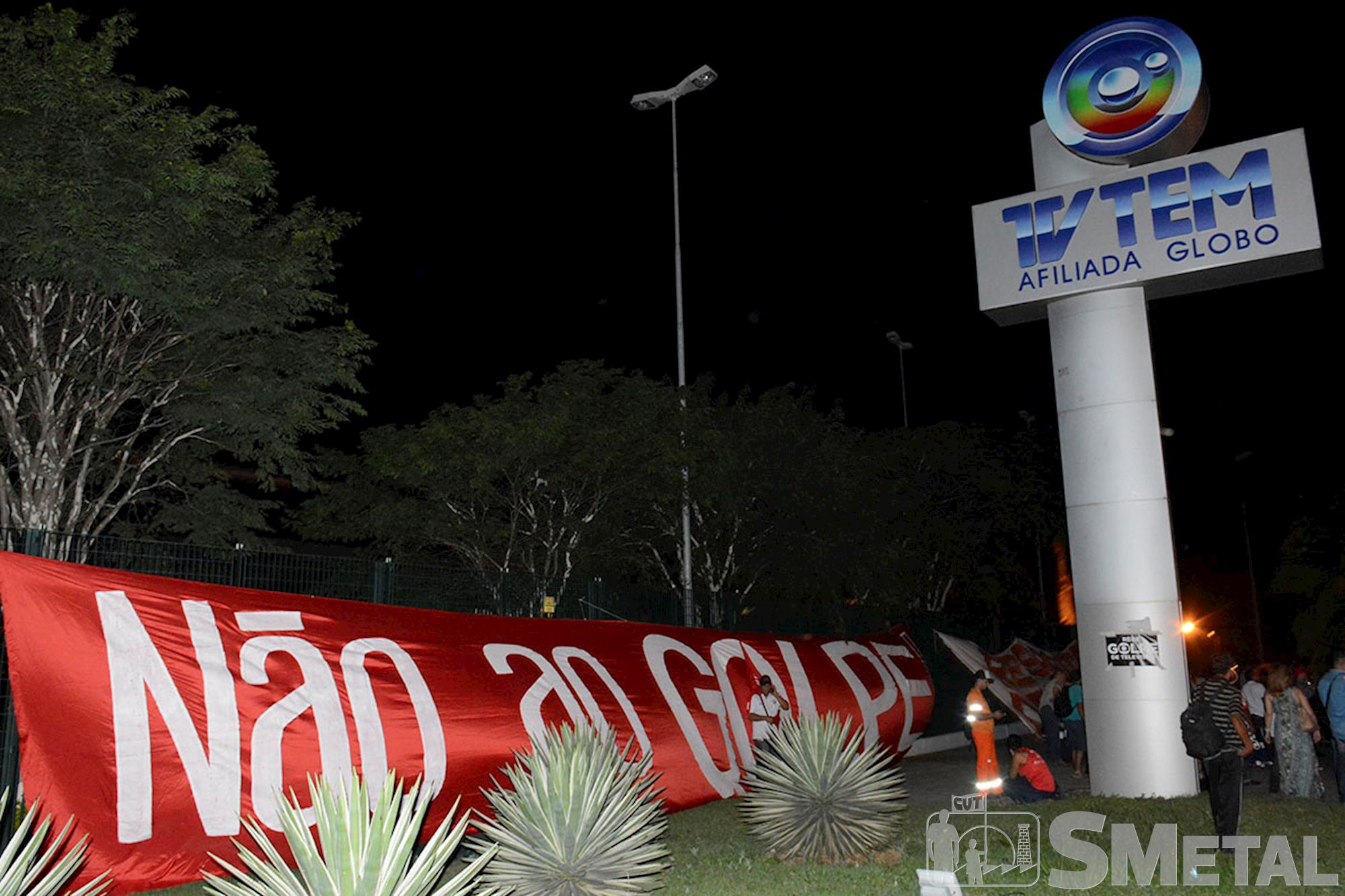 Movimentos realizam ato contra a Rede Globo