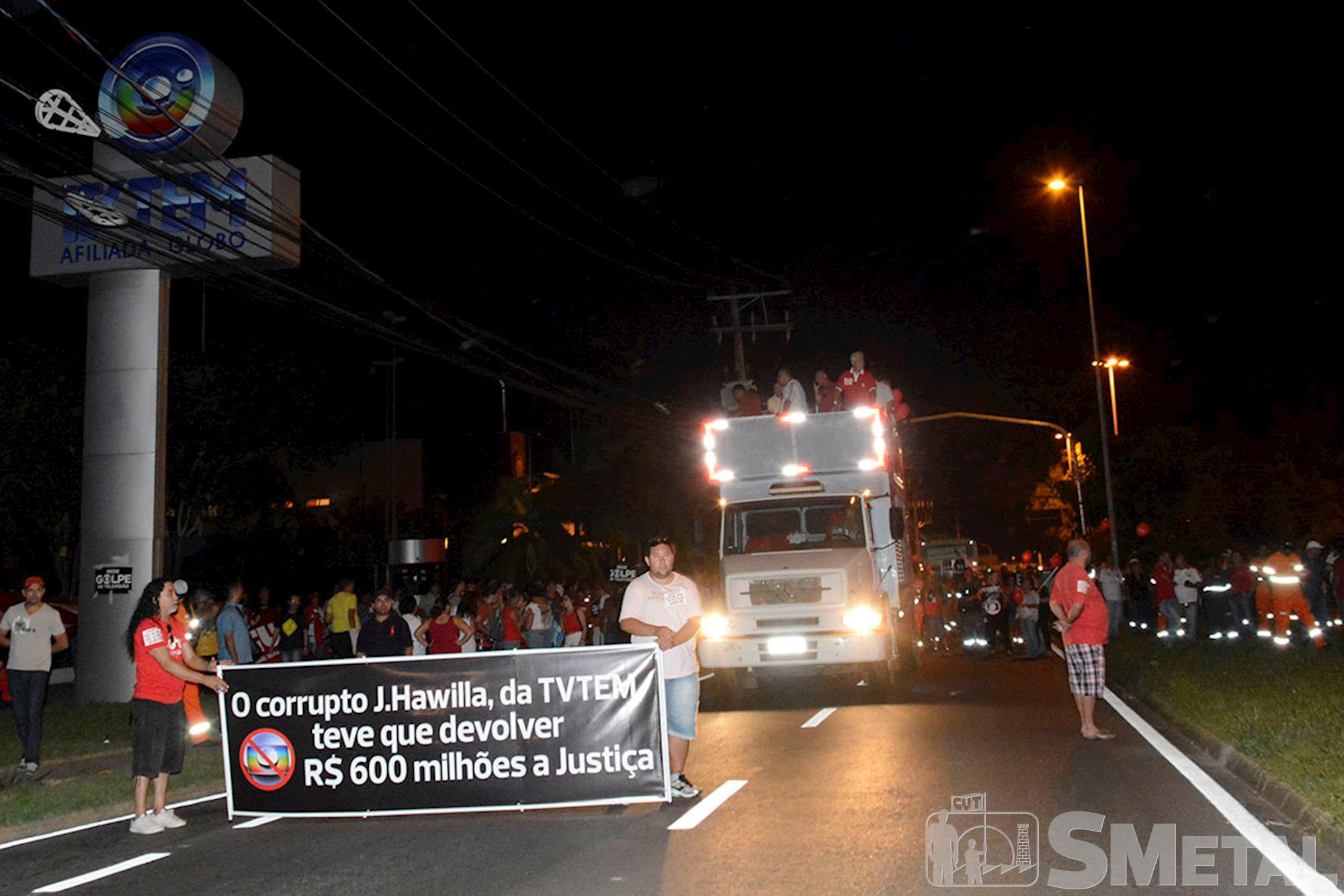 Movimentos realizam ato contra a Rede Globo
