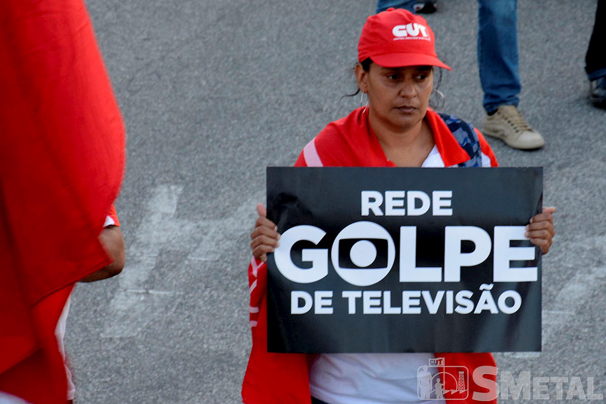 Movimentos realizam ato contra a Rede Globo