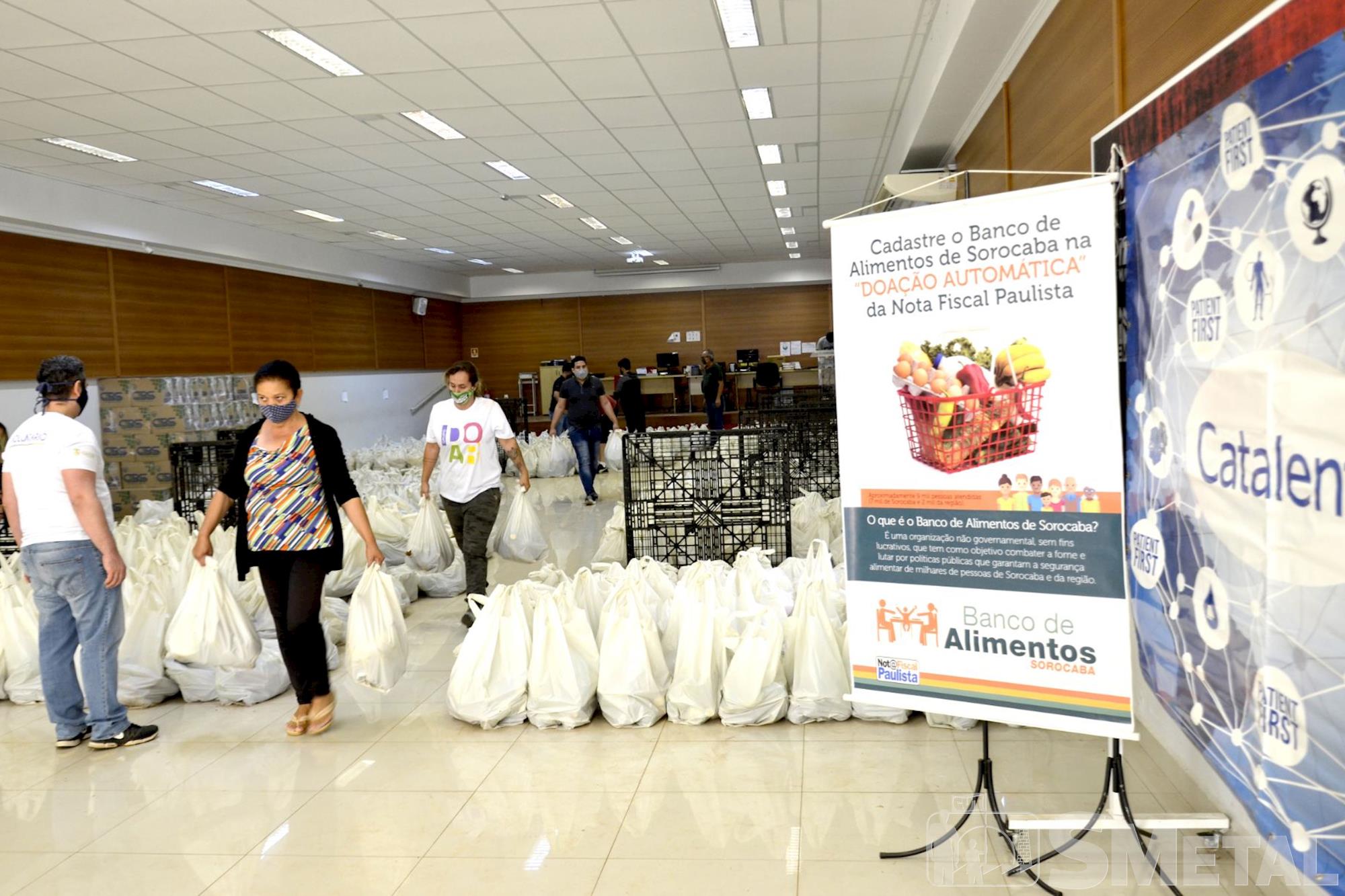 Jônatas Rosa/Imprensa SMetal , Banco de Alimentos e Catalent Pharma Solutions doam 500 cestas básicas