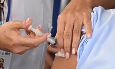 Vacinação: Lactantes e pessoas com comorbidades recebem segunda dose