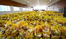 #TBT Natal sem Fome doou 2,1 mil cesta para comunidades e entidades; fotos