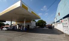 Petrobras anuncia lucro de bilhões e brasileiro paga caro no combustível