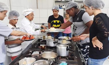 Banco de Alimentos: abertas inscrições para o Projeto Chef Aprendiz