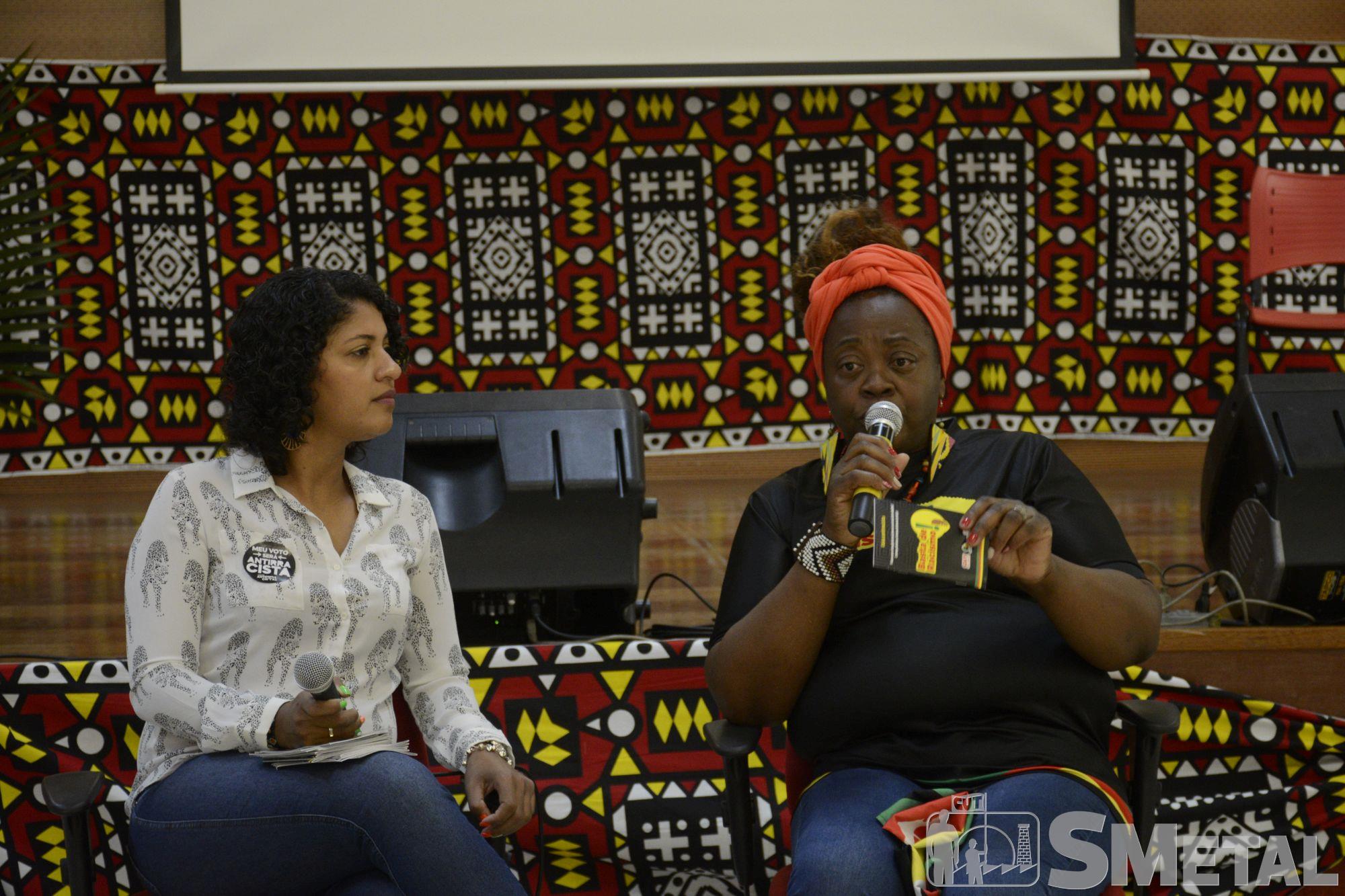 Foguinho e Mariana Mansano Maginador, Dia da Mulher Negra debateu luta, diversidade e resistência no SMetal
